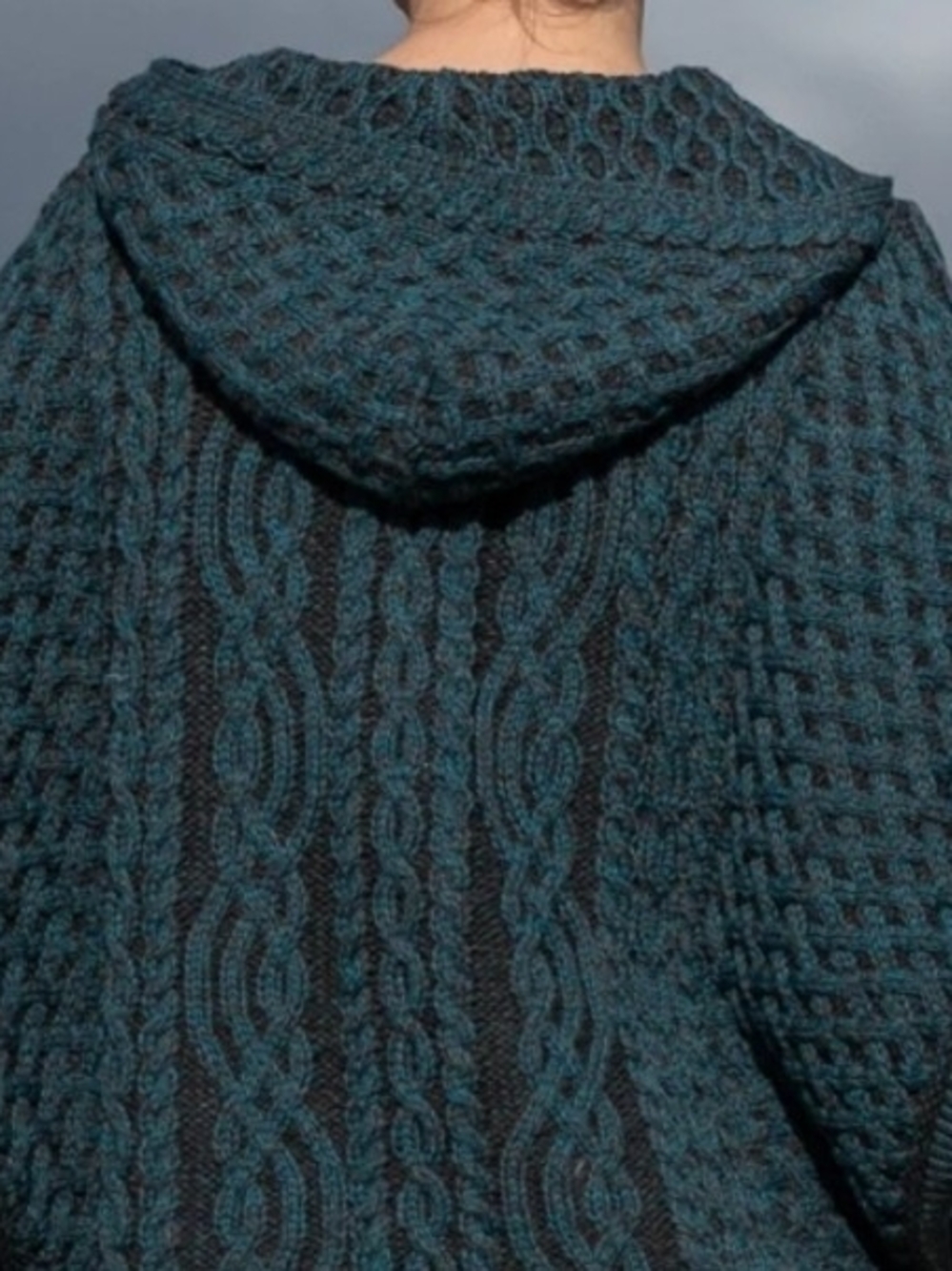 ARAN MOR Batwing Jacket With Celtic Knot Zipper Pull